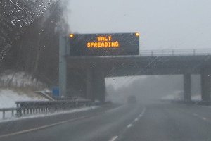 SALT SPREADING in Oxfordshire