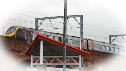 Cross Country train approaching Wakefield Westgate