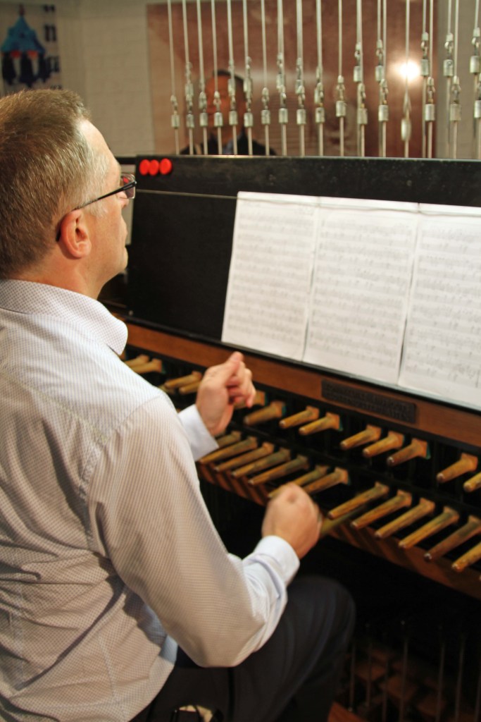 Luc playing 'Streets of London'